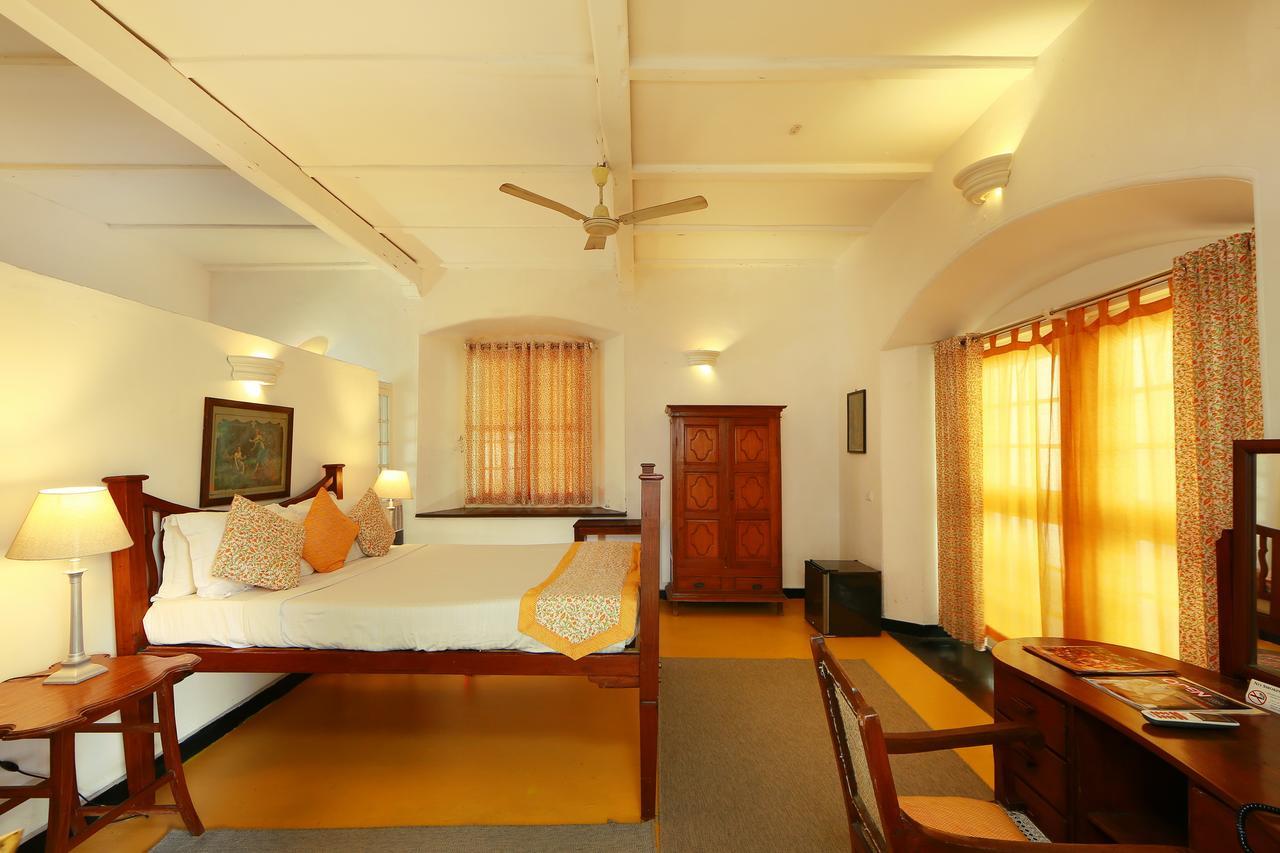 Neemrana'S- Tower House Hotel Kochi Bagian luar foto