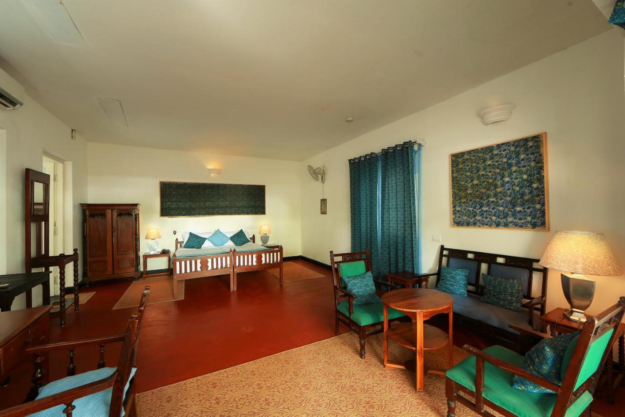 Neemrana'S- Tower House Hotel Kochi Bagian luar foto