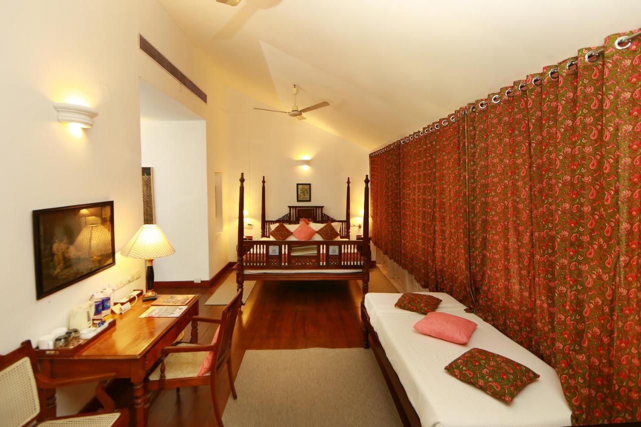 Neemrana'S- Tower House Hotel Kochi Bagian luar foto